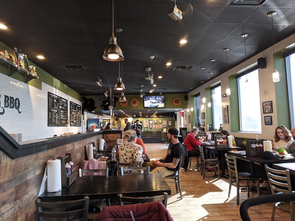 Local Smoke Bbq - Red Bank